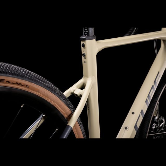 CUBE Nuroad Pro 2022 gravel grinder CUBE Nuroad Pro 2022 gravel grinder